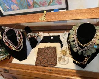 Jewlery