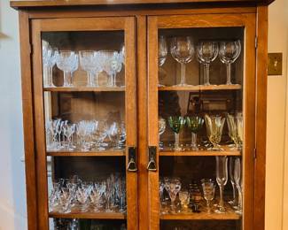 crystal hutch