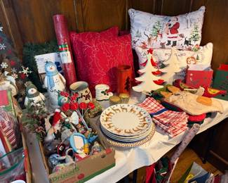 Holiday items