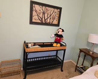 decorative tables and wall art