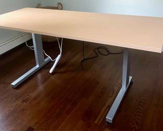 Large Electric Adjustable Height Desk