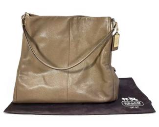 Coach Brown Leather Purse  Dust Bag w COA