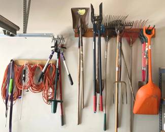 Lawn  Garden Tools