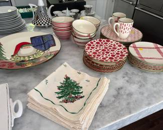 Vietri Christmas dishes and Christmas napkins