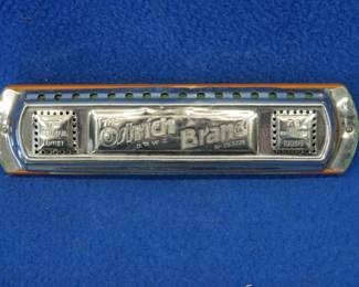 Lot 91. Rauner 40-reed "The Ostrich" tremolo harmonica. Sounds great.