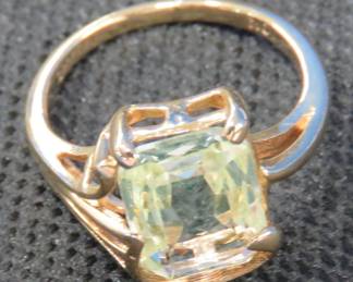 Lot 31. Women's Aquamarine 10k size 5 ring