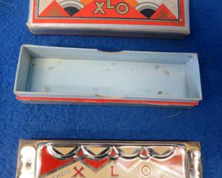 Lot 95. Weiss XLO 10-hole diatonic harmonica in the key of C.
