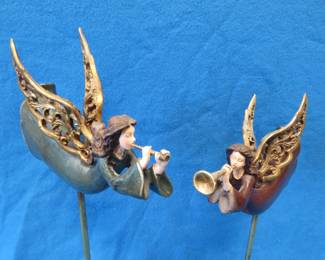 Lot 106. Dueling angels
