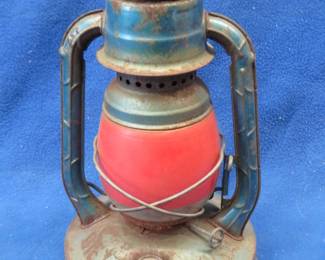 Lot 176. Vintage Dietz Little Wizard lantern