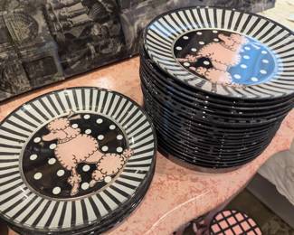 Poodle plates