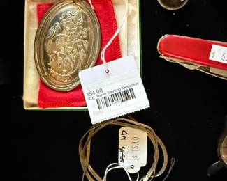 Vtg Towie Sterling Medallion, Pair Of Framed Cameo Stones