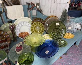 Trailer egg plates