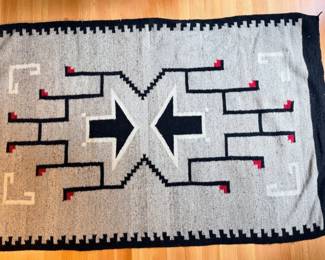 223 AuthenticNavajoHandWovenWoolRug
