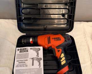 90 BlackDecker38CordedDrill