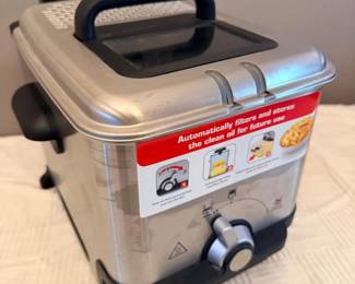 76 TfalUltimateEZCleanDeepFryer35Liter