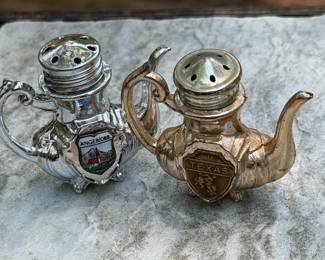 Miniature Teapot Salt and Pepper Shakers