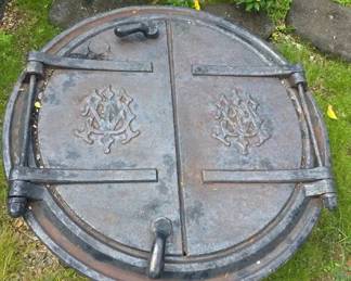 BKB202 - Re-Purposed Vintage Cast Iron Boiler Door