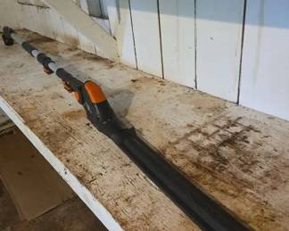 BKB093 - WORX Battery Operated Hedge Trimmer