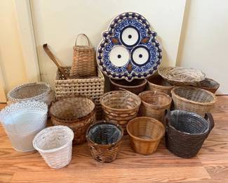BKB071 - Collection Of Baskets