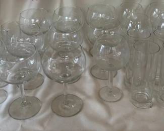 BKB081 - Dinner Glassware