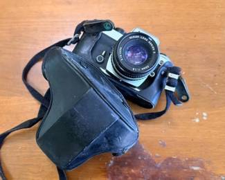 BKB129 - Nikon FE-4086477 + 50mm lens