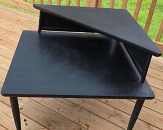 BKB197 - Side Table