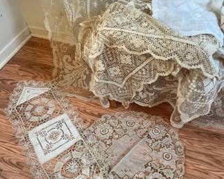 BKB066 - Vintage Lace!