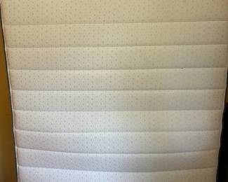 BKB216 - Full Size Mattress