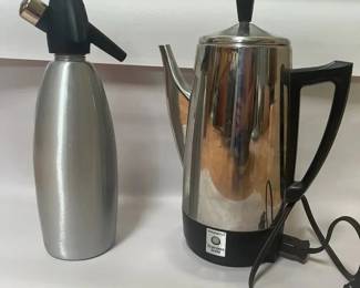 BKB012 - Drink Making Lot - Coffee Maker and Soda Siphon