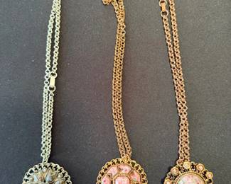 BKB168 - Set of Costume Jewelry Pendants