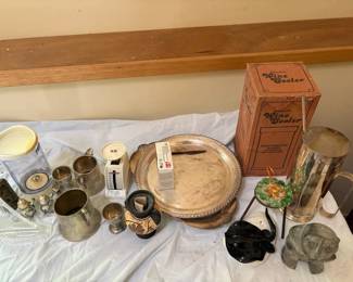 BKB106 - Assortment Of Home Decor And Dinning Items
