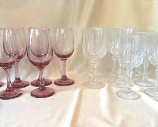 BKB034 - Wine Glasses