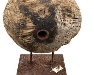 905 - Wood Sculpture on Stand 24 x 16