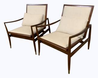 3382 - Pair Modern History Brachisto Walnut Chairs (Description): 34 x 26 x 27