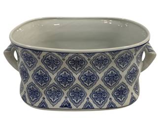 6346 - Blue/White Tub - 18.5 x 13 x 8.5