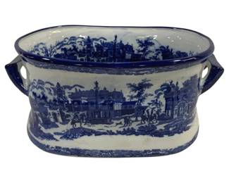 6335 - Blue/White Tub - 18.5 x 13 x 8.5