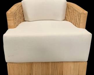 332 - Wildwood Wicker Chair (Description): 28 x 32 x 30