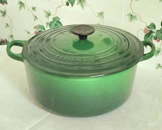 Le Creuset  Dutch oven