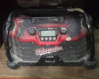Milwaukee radio