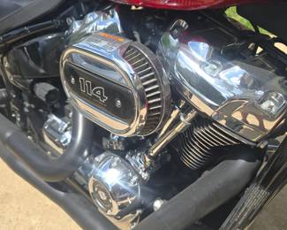 2109 Harley Davidson Softail Breakout 114 FXBRS