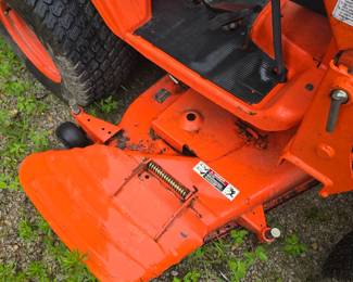 Kubota 4 wheel drive lawn tractor with bucket