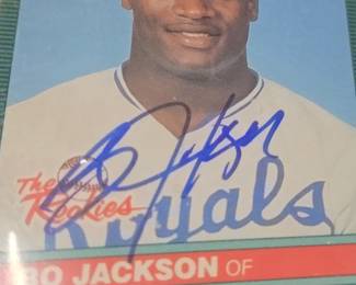 1986 Donruss Bo Jackson signed, rookie card
