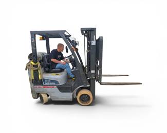 Nissan 35 Fork Truck
