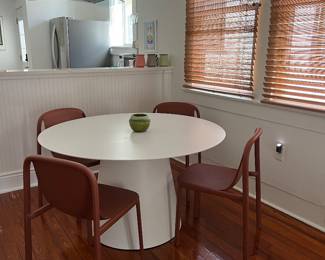 blu dot dining table & chairs