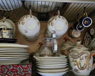 vintage Chinese tea set