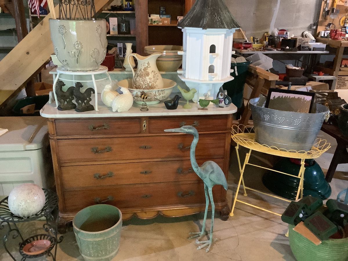 Dresser with Mable top and mirror 