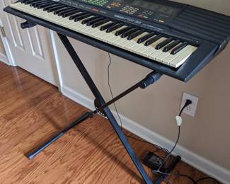 Yamaha PSR38 synthesizer  stand $100
