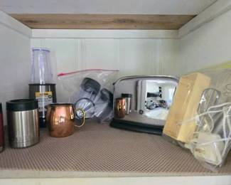 Yeti insulated cups-hand mixer Toaster 