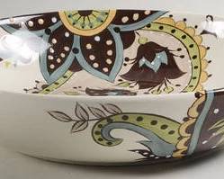 TAUMIA Description: Floral Paisleys On Cream, Rim, No Trim