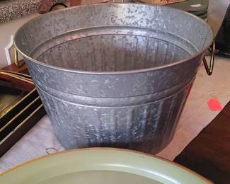 Large galvanized bucket with handles great for ice and drinks